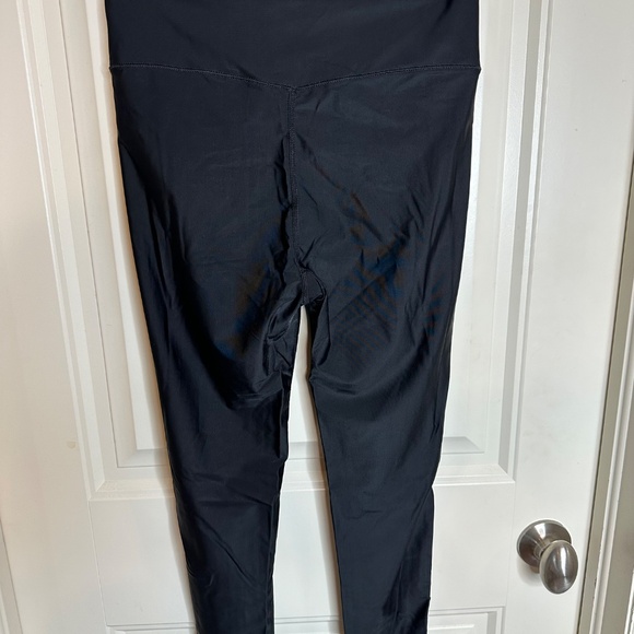 Sweaty Betty Leggings - Picture 3 of 4